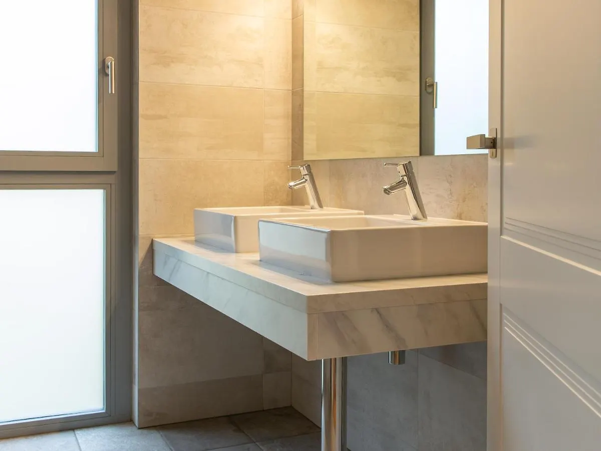 Premium Green Apartments Vienna 0*,